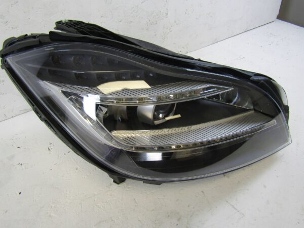 Sağ Far Xenon Mercedes E-Serisi W211 Kasa 2006-2009 A2118204861