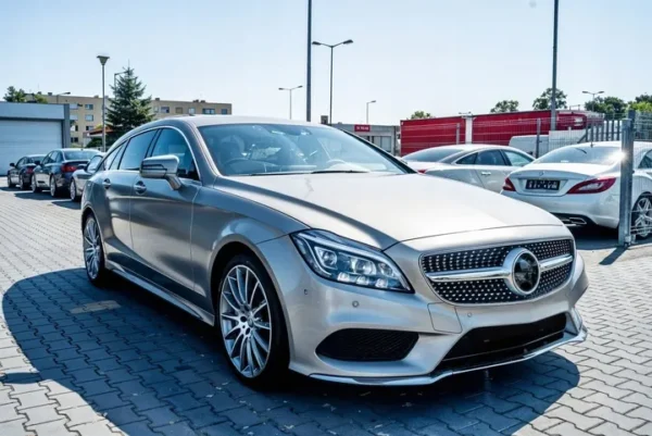 Ön Tampon Sağ Nikelaj Mercedes CLS-Serisi W218 Kasa 2015-2019 A2188851674