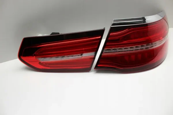 Sağ İç Stop Mercedes GLC-Serisi W253 Kasa 2015-2019 A2539062201