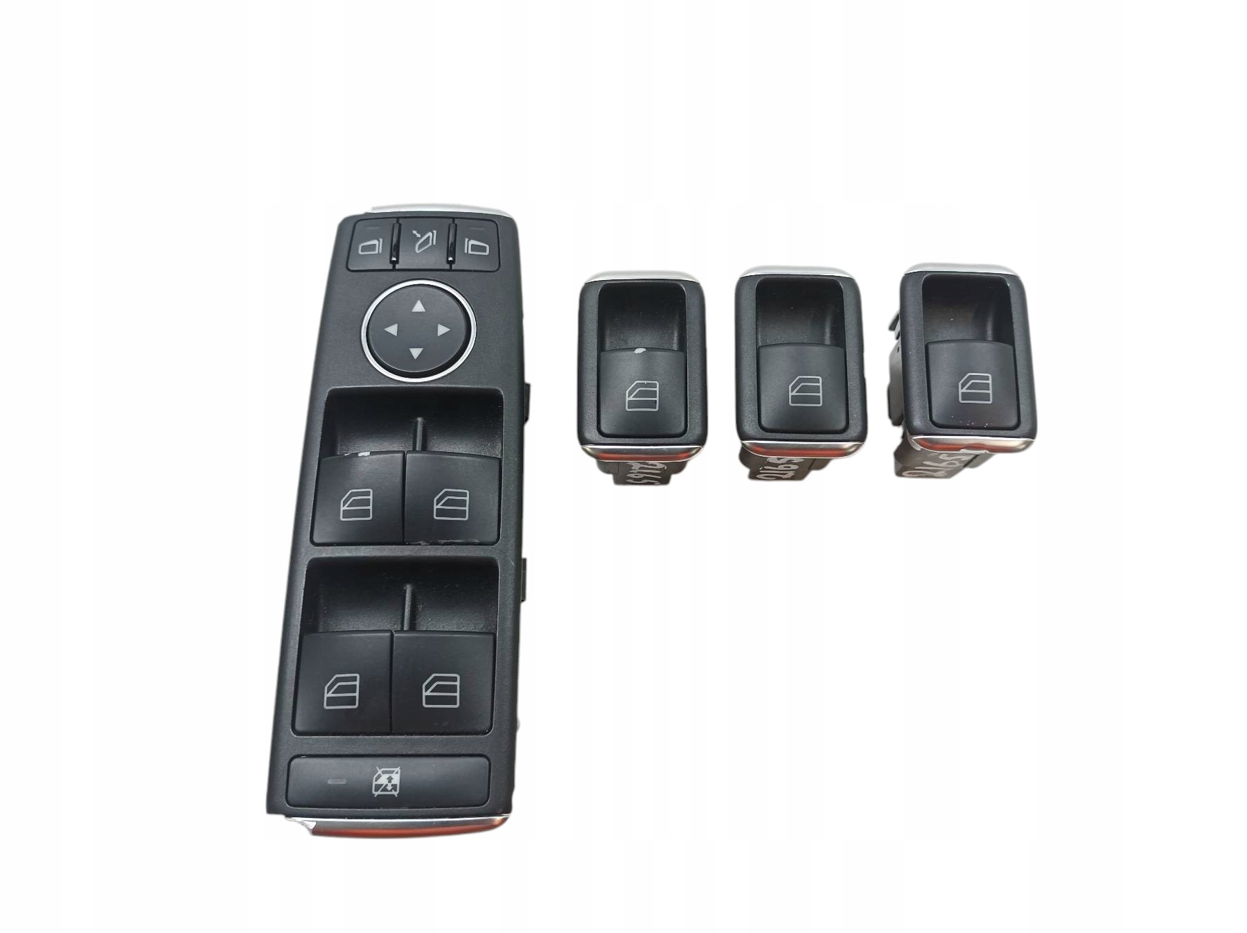 Cam Düğmesi Tekli Mercedes ML-CLA-A-GLA-C-E-CLS Serileri W166, W117, W176, W156, W204, W207, W212, W218 Kasa 2013-2019 A2049058102