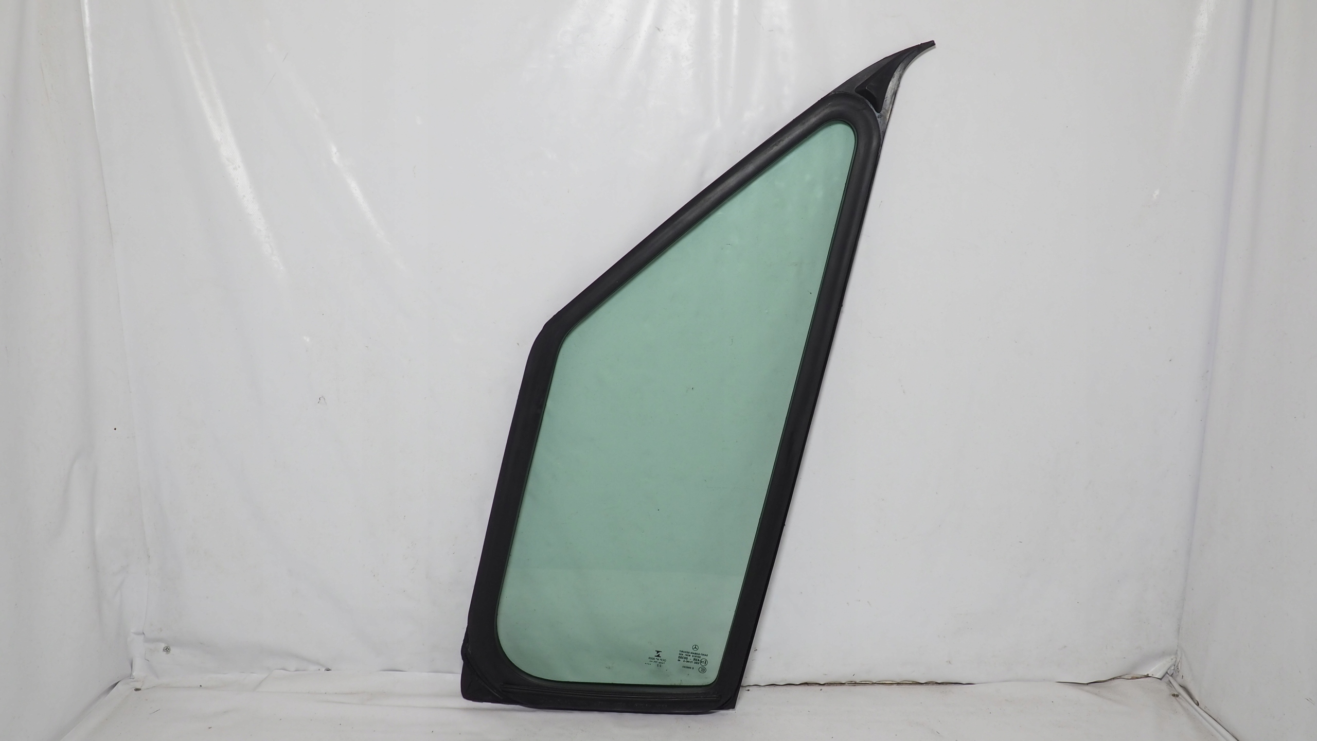 Ön Cam Yeşil Mercedes E-Serisi W210 Kasa 1995-2002 A2106710300