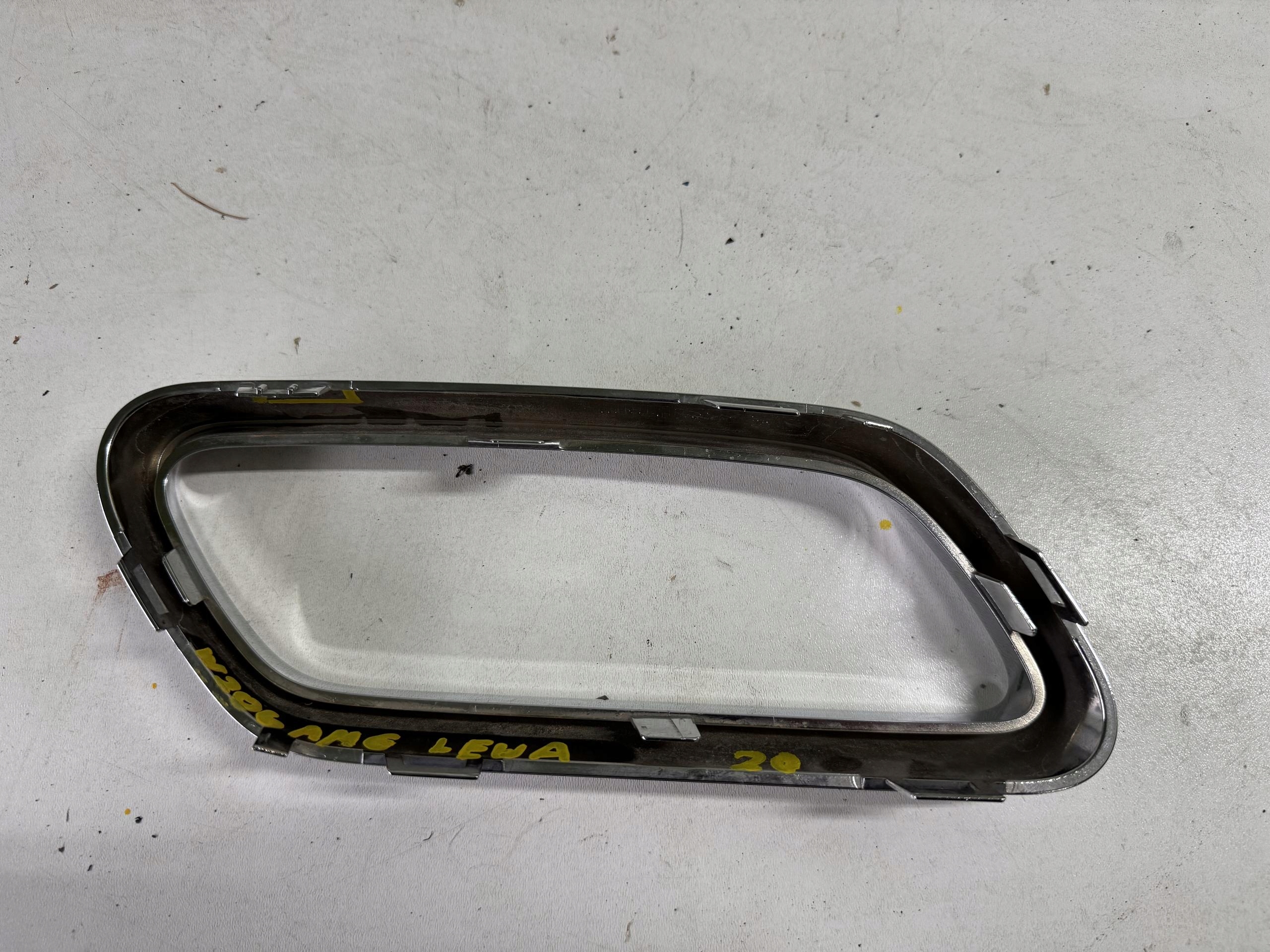 Sol Arka Ekzos Nikelajı Mercedes C-Serisi W206 Kasa 2019-2024 A2068858303