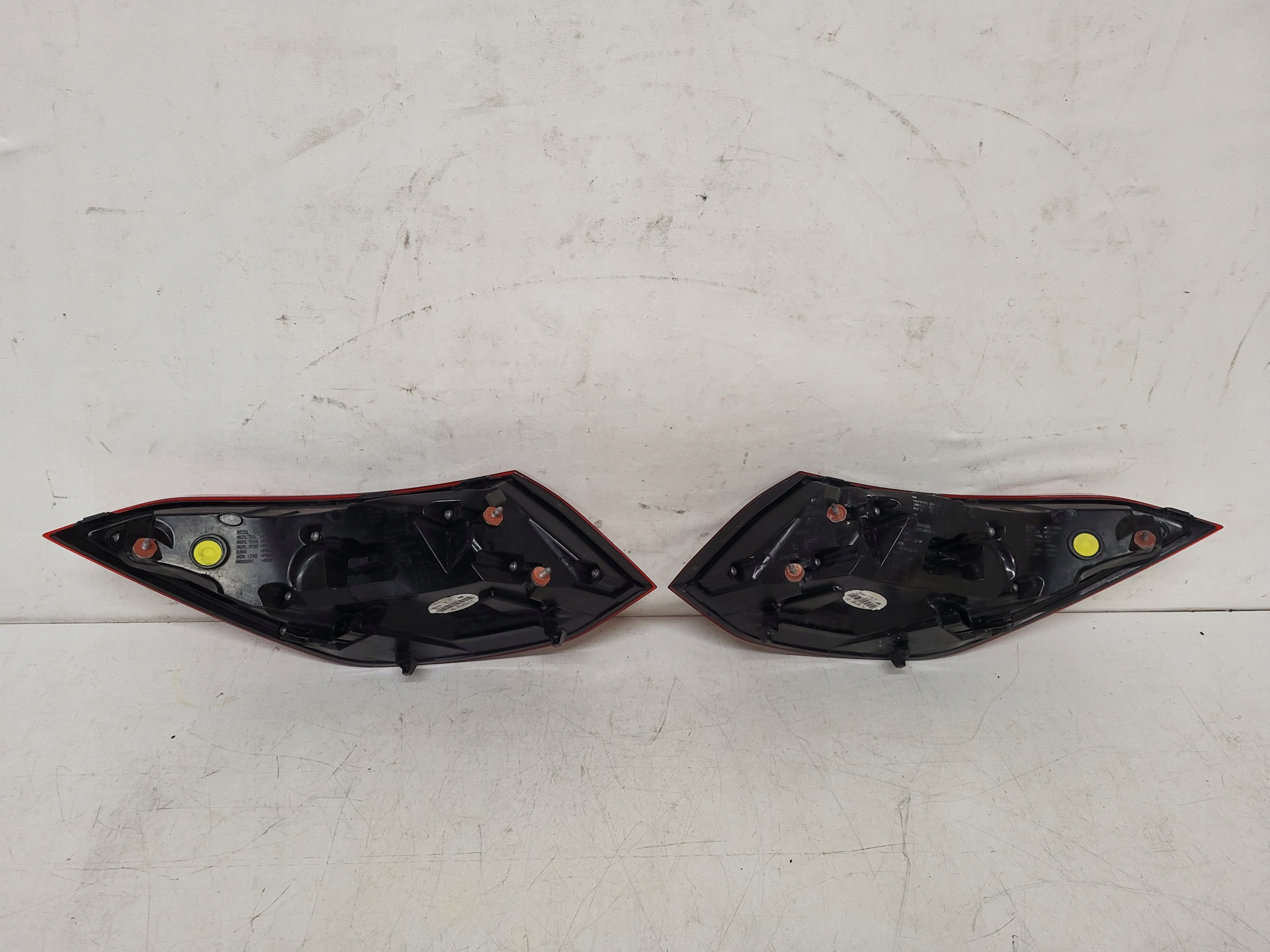 Sol Dış Stop Mercedes CLS-Serisi W257 Kasa 2020-2023 A2579062600