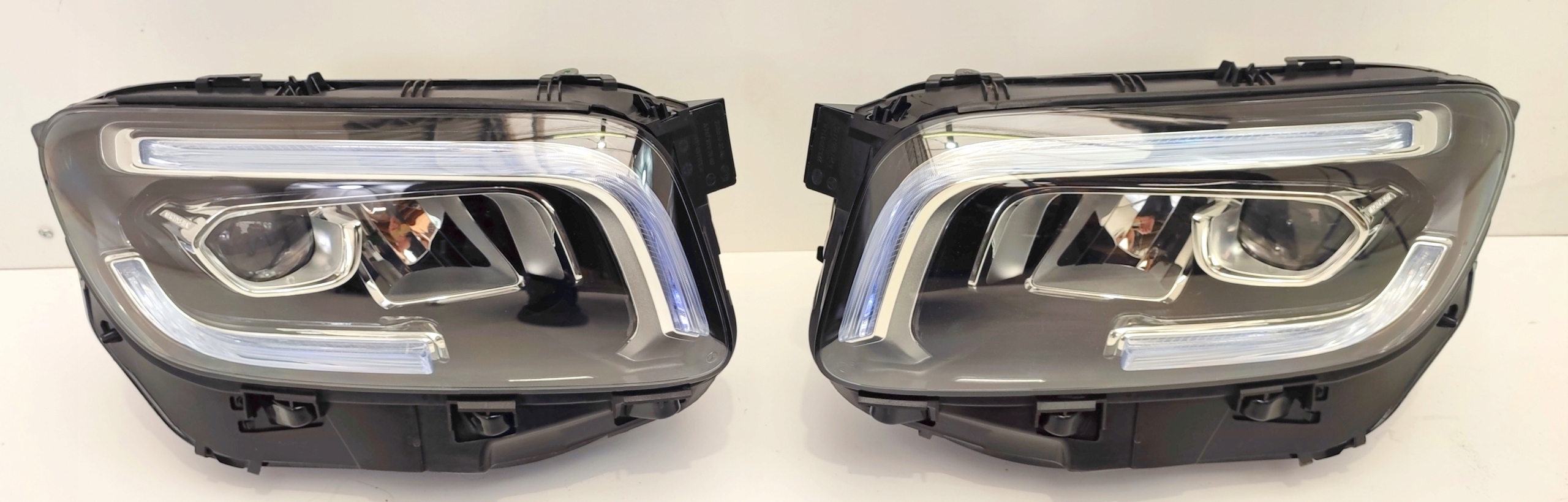 Sol Far Mercedes GLB-Serisi W247 Kasa 2018-2023 A2479063700