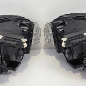 Sol Far Mercedes GLB-Serisi W247 Kasa 2018-2023 A2479063700