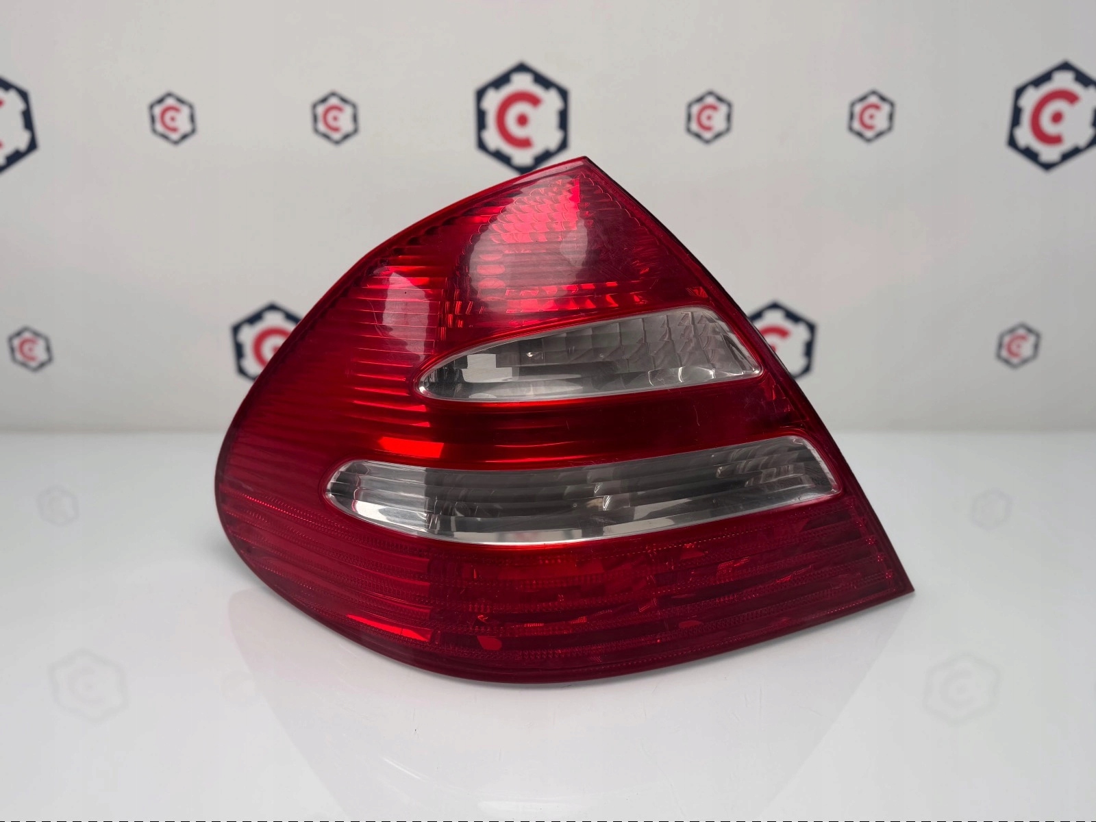 Sol Stop Mercedes E-Serisi W211 Kasa 2003-2005 A2118200364