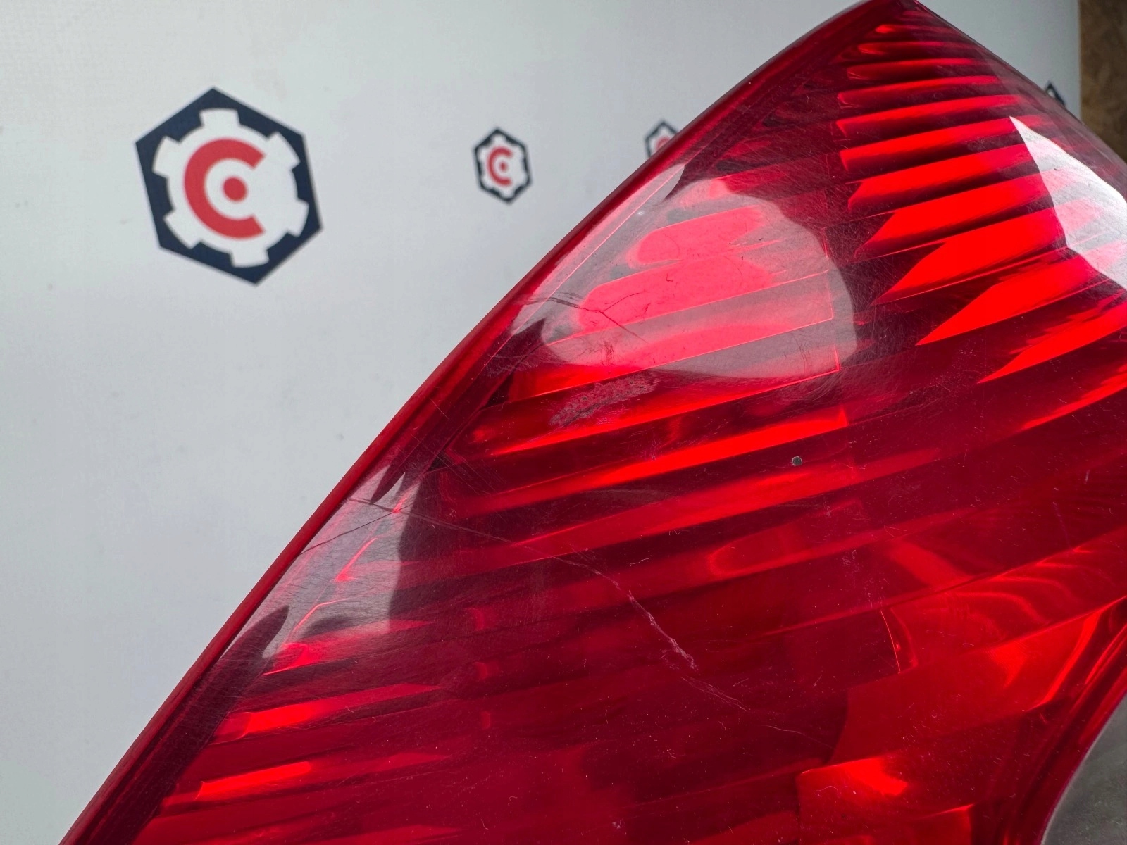 Sol Stop Mercedes E-Serisi W211 Kasa 2003-2005 A2118200364