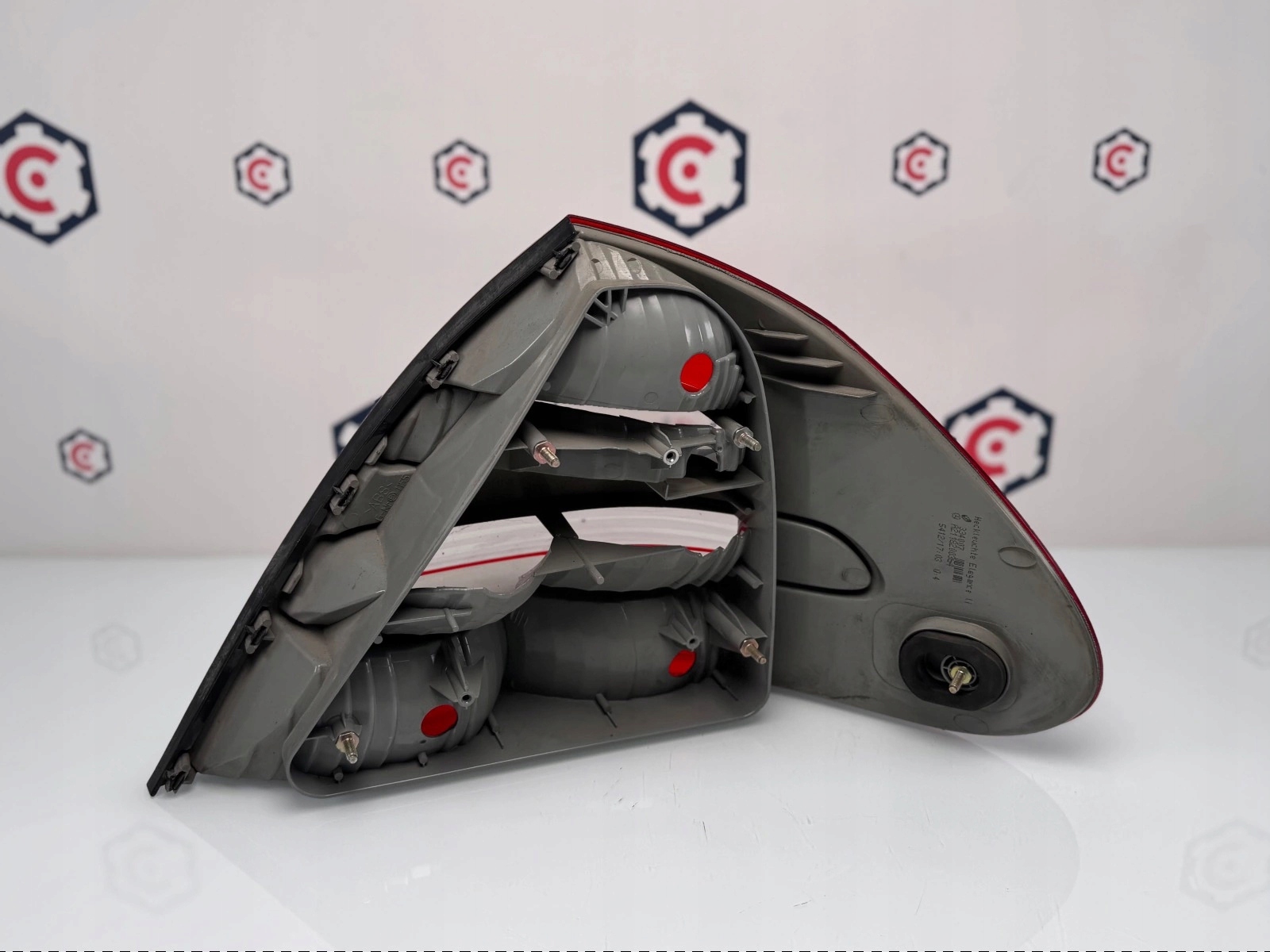 Sol Stop Mercedes E-Serisi W211 Kasa 2003-2005 A2118200364