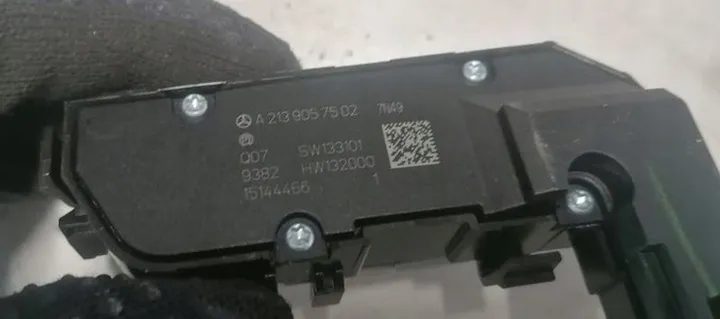 Koltuk Isıtıcı Mercedes C-GLC-VİTO Serileri W205, W253, W447 Kasa 2015-2020 A2139057502