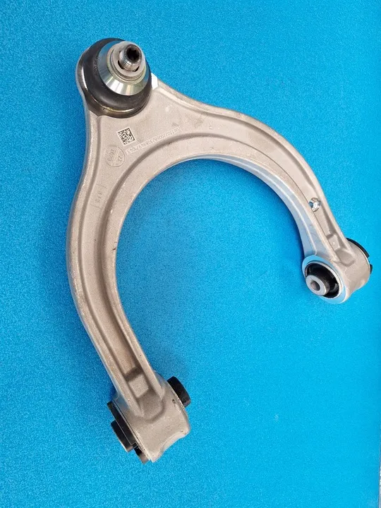 Ön Sağ Üst U Tabla Mercedes C-Serisi W206 Kasa 2021-2023 A2063302200