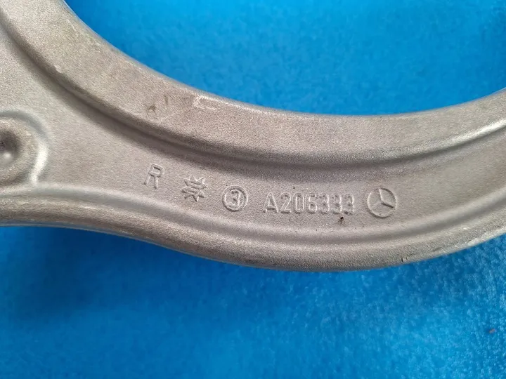 Ön Sağ Üst U Tabla Mercedes C-Serisi W206 Kasa 2021-2023 A2063302200