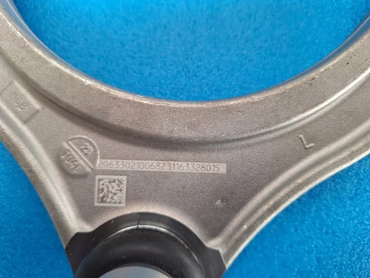 Ön Sol Üst U Salıncak Mercedes C-Serisi W206 Kasa 2021-2023 A2063302100