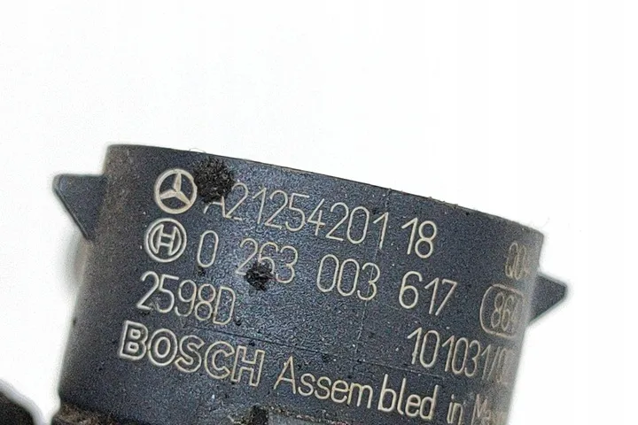 Park Sensörü Mercedes C-E-CLS Serileri W204, W207, W212, W218 Kasa 2012-2015 A2125420118