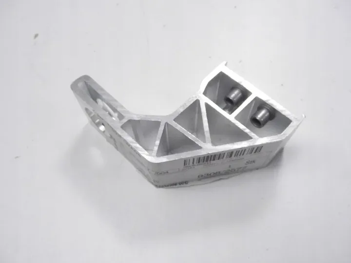 Radyatör Sol Ayak Mercedes C-Serisi W205 Kasa 2015-2019 A2055013920