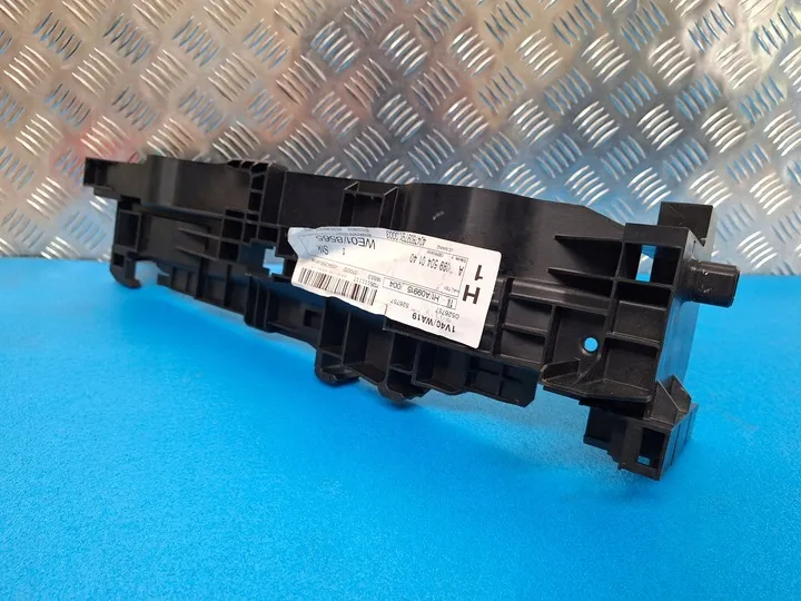 Radyatör Tutucusu Sol Mercedes C-Serisi W205 Kasa 2015-2019 A0995040140