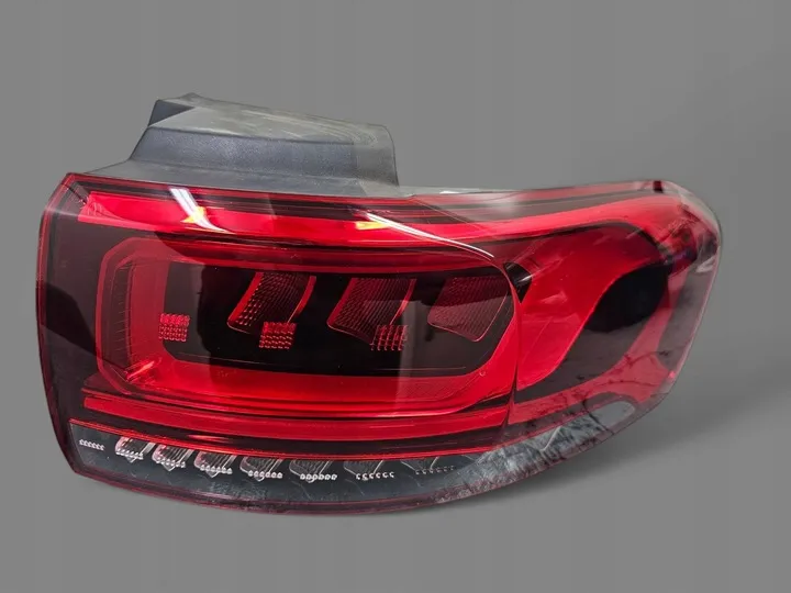 Sağ Arka Dış Stop Mercedes GLB-Serisi W247 Kasa 2018-2023 A2479066804