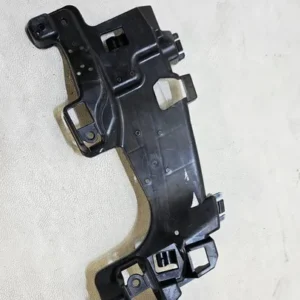 Sağ Egzos Braketi Mercedes GLC-Serisi W253 Kasa 2015-2019 A2538852601