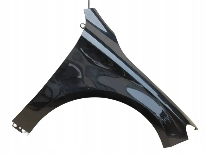 Sağ Ön Çamurluk Mercedes CLA-Serisi W117 Kasa 2013-2017 A1178810201