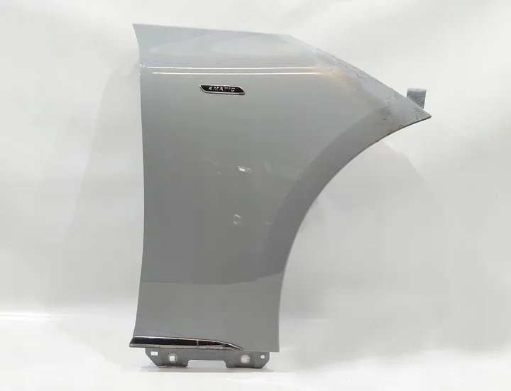 Sağ Ön Çamurluk Mercedes EQE-Serisi W295 Kasa 2022-2024 A2958810200