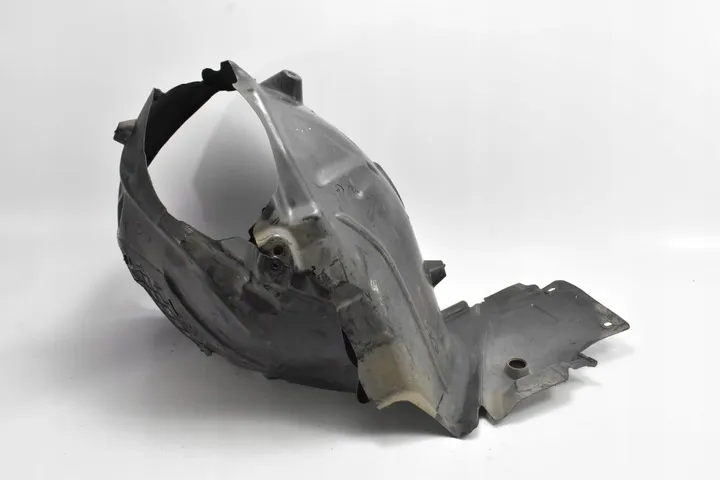 Sağ Ön Davlumbaz Kapağı Mercedes C-Serisi W205 Kasa 2015-2019 A2056900200