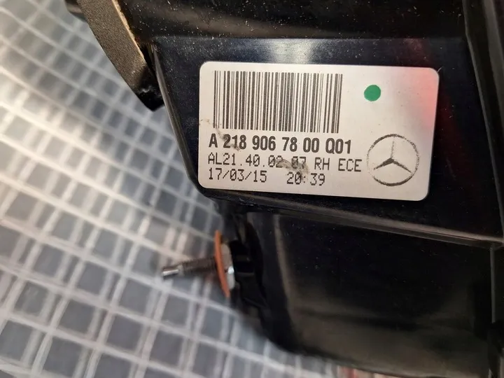 Sağ Stop Mercedes CLS-Serisi W218 Kasa 2015-2019 A2189067800