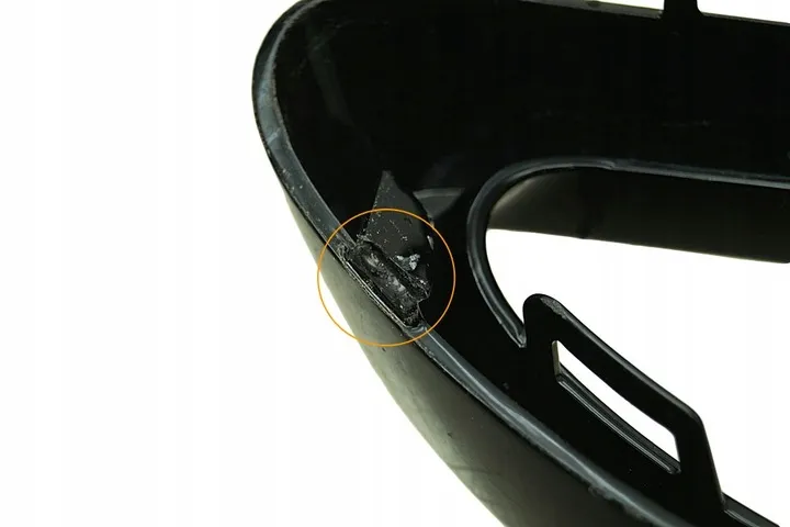 Sol Egzos Nikelajı Mercedes CLA-C-E-B-GLC-CLS Serileri W177, W205, W213, W238, W247, W253, W257 Kasa 2014-2018 A2058852221