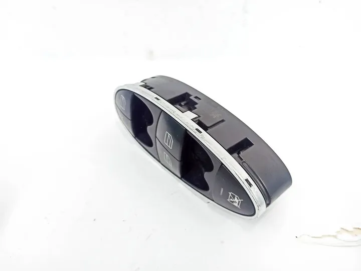 Sol Ön Cam Açma Kumandası Mercedes E-CLS Serileri W211, W219 Kasa 2003-2009 A2118213679