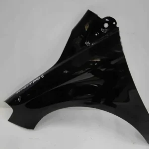 Sol Ön Çamurluk Mercedes B-Serisi W246 Kasa 2013-2017 A2468810101