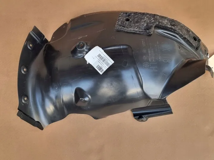 Sol Ön Davlumbaz Arka Eki Mercedes A-Serisi W118 Kasa 2020-2024 A1186908300